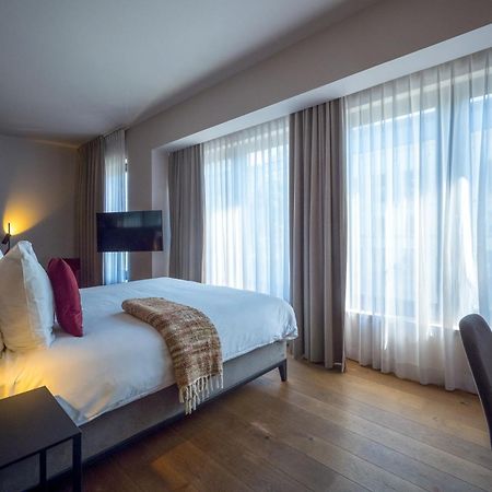 U Eat & Sleep Antwerp Hotel Bagian luar foto