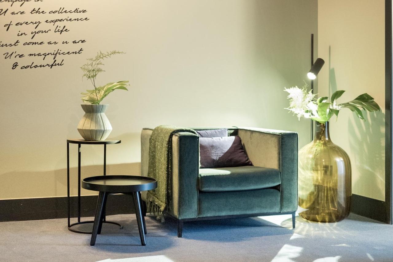 U Eat & Sleep Antwerp Hotel Bagian luar foto